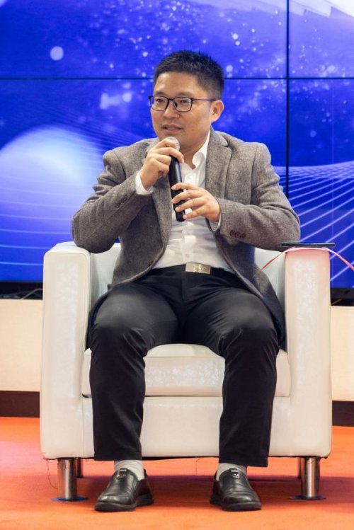 image11_sm image11_sm